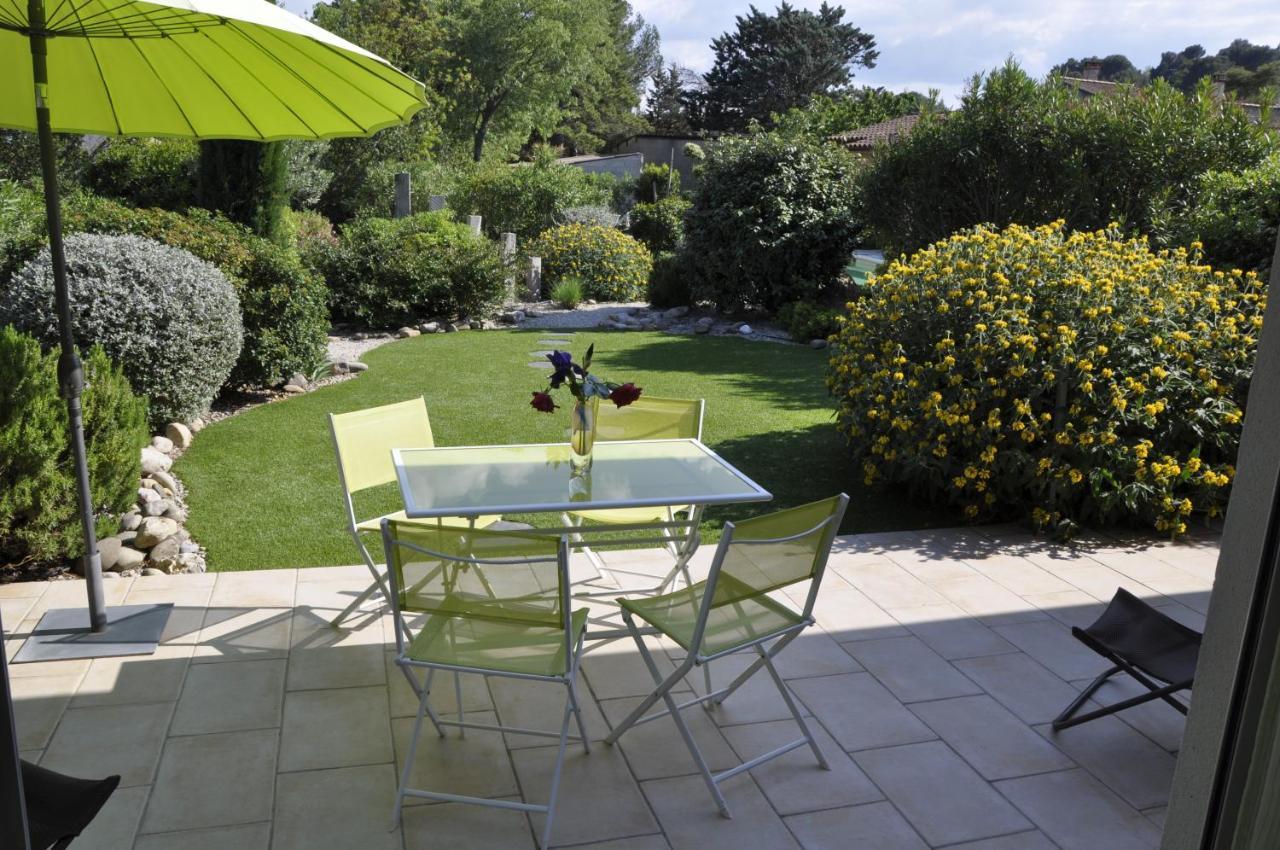 Ferienwohnung Martichris Châteauneuf-de-Gadagne Exterior foto
