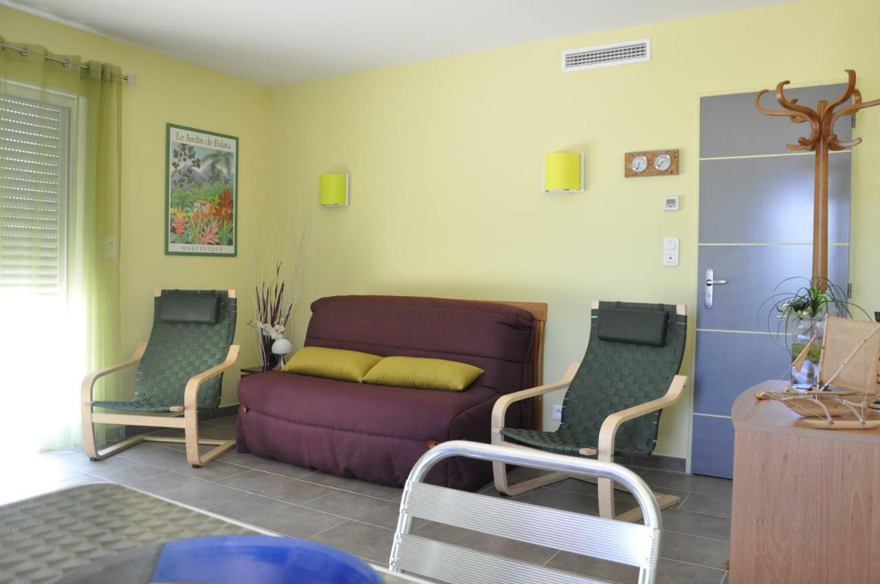 Ferienwohnung Martichris Châteauneuf-de-Gadagne Exterior foto