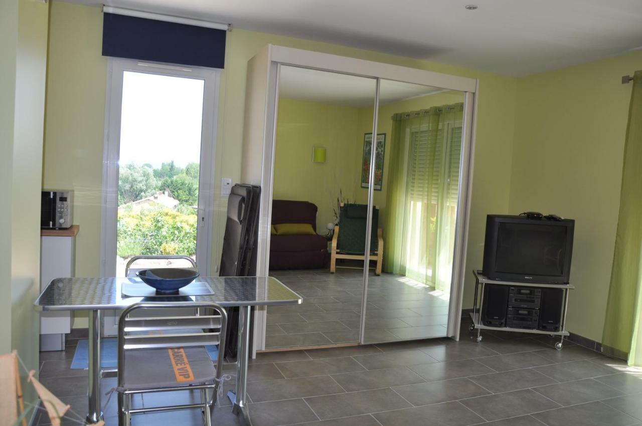 Ferienwohnung Martichris Châteauneuf-de-Gadagne Exterior foto